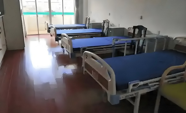 下堂当自强