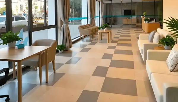 落魄千金逆袭：邪少步步逼情